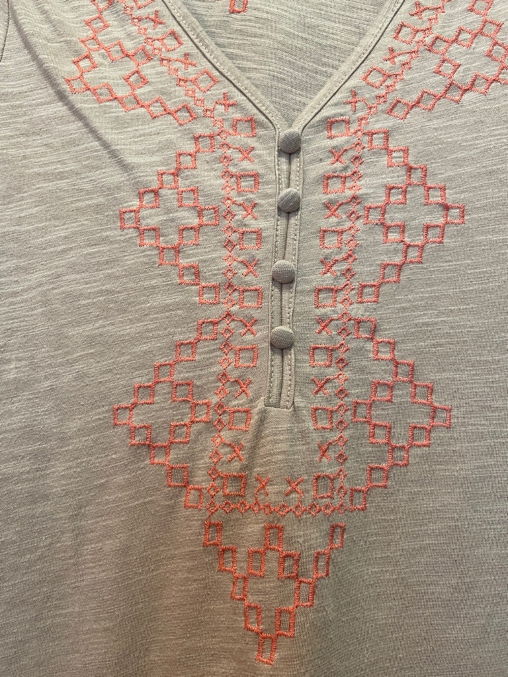 Umgee Cream Tunic with Coral Embroidery - Picture 2 of 11